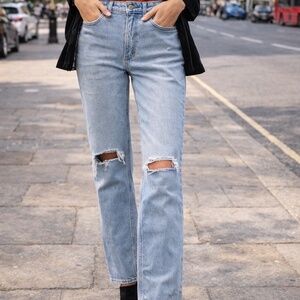 Abercrombie & Fitch The 90’s Relaxed Jean – High Rise (Curve Love) | Size 26 2L